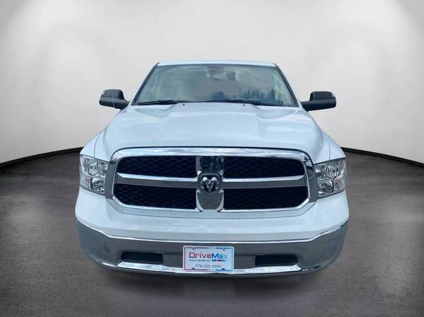 2023 Ram 1500 Classic Crew Cab - Financing Available! - $25,39963615352296705121