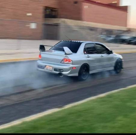 Mitsubishi Lancer Evolution 2005 - $22,000 (suburbios del noroeste)63616816894595122