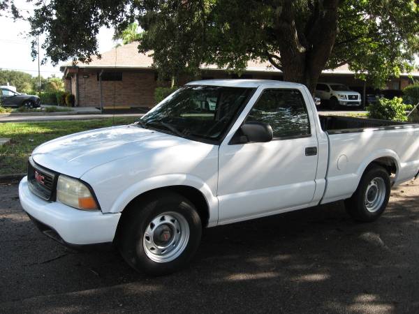 2001 GMC SONOMA/S10 PICKUP TRUCK LOW MILES !! - $4,800 (New Port Richey)63443649589379121