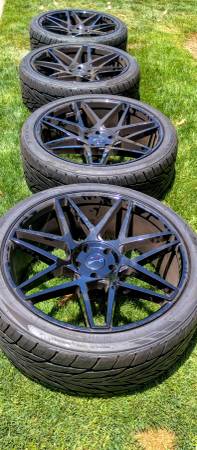 2023 GIANELLE PARMA24" WHEELS 5X130 WITH LIKE NEW TOYO TIRES 285/35/24 1