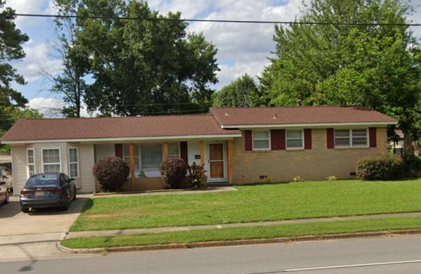 $310 / 4br - 21000ft2 - OWNER FINANCING or RENT TO OWN, GREAT LOCATION , LOCATION AND LOCATION63801834493699120