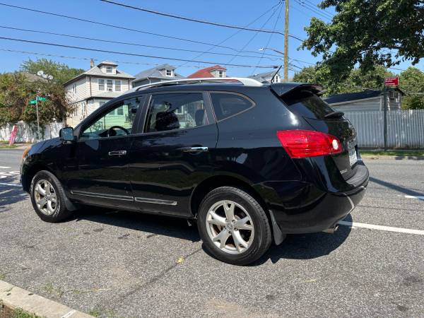 2012 Nissan Rogue - $4,400 (Staten Island)63469754959873123