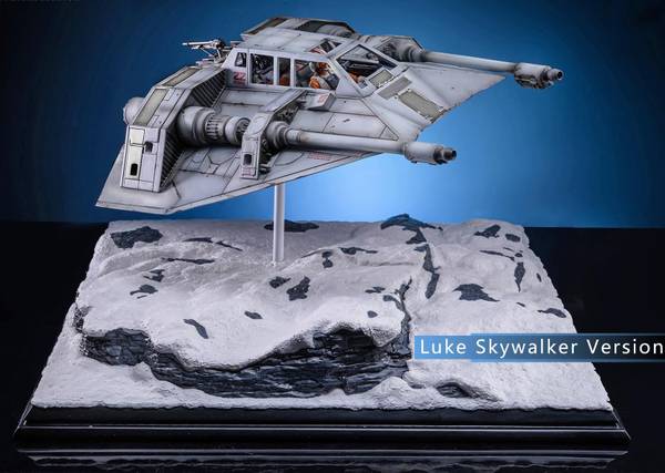 Force Laboratory Star Wars Snowspeeder Luke Skywalker Statue 1