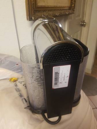 Nespresso Coffee Maker 1