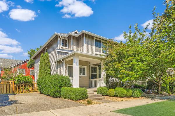 $720,000 / 3br - 1580ft2 - Imagine just steps to parks and walking trails (Seattle)63308212417027120