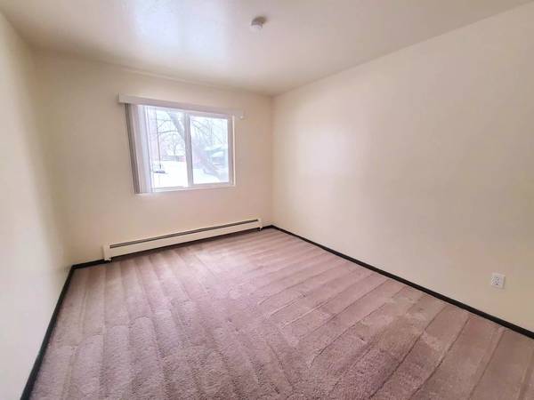 $1,399 / 1br - 600ft2 - Magnificent views await you at Ladera Villa (Anchorage)64014170380418122