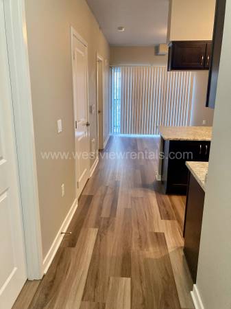 $1,995 / 2br - 768ft2 - Sandpiper #202 | 2 Dormitorios/2 Baños con Estacionamiento Asignado (Downtown Bellingham)63920959461762124