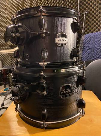 Mapex "The Raven" 10" and 12" Toms 1