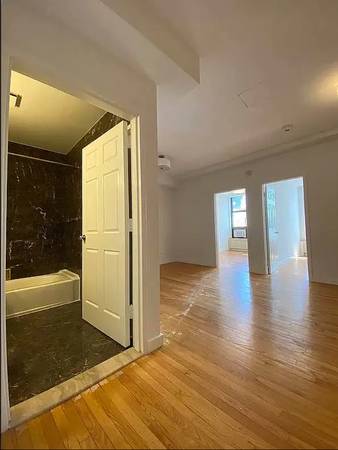 $3,800 / 3br - conveniently located, perfectly designed! (Financial District)64033459239553122