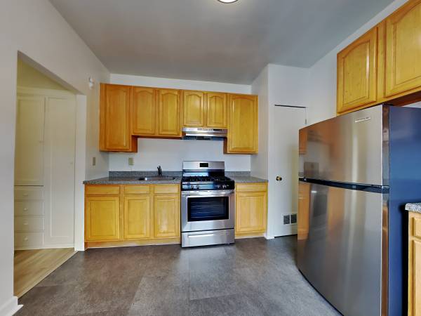 $1,945 Updated Studio near Oakland Parks! 1 MONTH FREE! (oakland hills / mills)63873332331393121