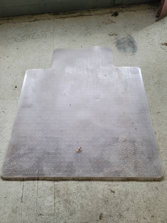 Free Plastic Mat For Office Chairs 36" x 48" 1