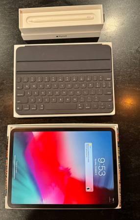 Apple iPad Pro 11/Keyboard/pencil - computers - by owner