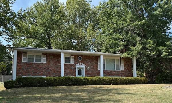 $315,000 / 3br - 1947ft2 - Home for Sale - 1225 S Fairview Rd., Columbia, MO (Columbia)63845292552961120