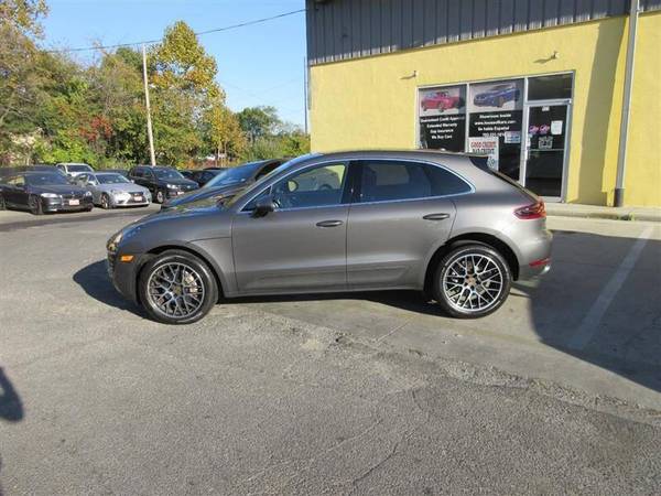 2018 Porsche Macan S AWD 4dr SUV LLAME O ENVÍE UN MENSAJE HOY - $22,995 (+ House of Kars)63616569678721121
