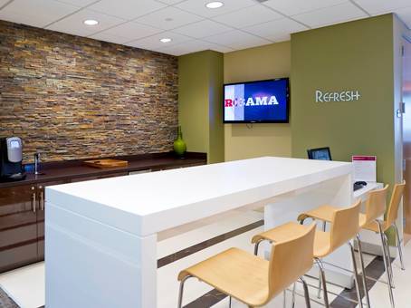 $609 FURNISHED OFFICE FOR YOU! Excellent Location! (Hamilton)63762802963969121