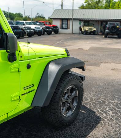 2012 Jeep Wrangler, 1-Owner/Cool Color/We Finance, No Dealer Fees! - $18,450 (Riverview, FL (just outside of Tampa - we have 100+ Jeeps))63443743531777123