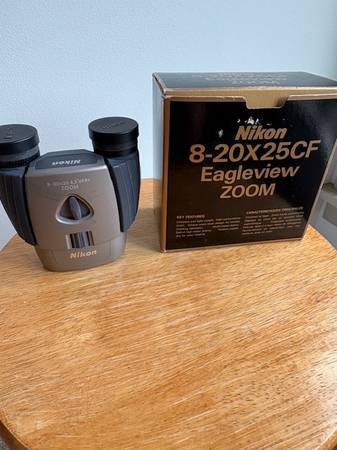 Binoculars =Nikon 8-20X25CF Eagleview Zoom 1