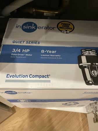 New InSinkErator Evolution Compact 3/4 HP garbage disposal sealed box 1