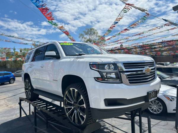 2017 Chevrolet Tahoe - $18,995 (Melrose Park)63624834167297121