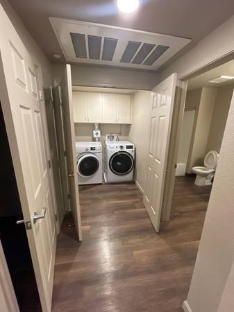 $3,500 / 2br - 1028ft2 - Modern unit with in unit laundry and parking in great location (south san francisco)64011321651970124