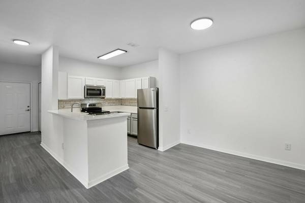 $2,015 / 3br - 1302ft2 - On-Site Management, 3 bedroom, Located in Melbourne (4714 Crosswind Ct, Melbourne, FL)63823721758337123