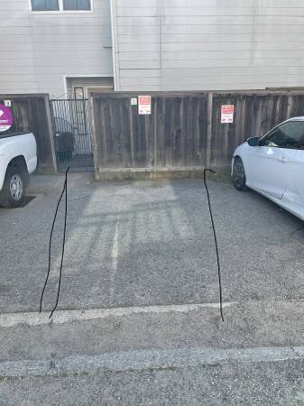 $125 One Car Parking Space in a Lot (berkeley)63813715942531122