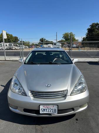 2003 Lexus ES300 - $6,99563486866453377122