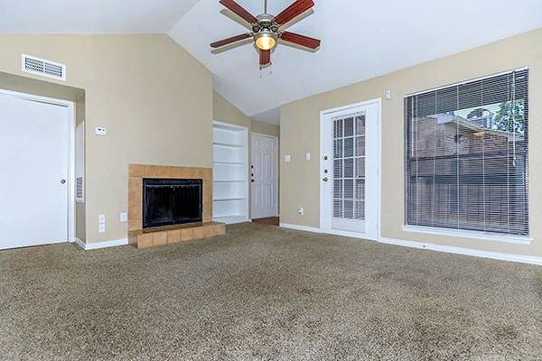 $1,074 / 1br - Nice Quiet Apartments-BROKEN LEASE/EVICTION OK! (Lake Houston/ Kingwood)63906680100483122