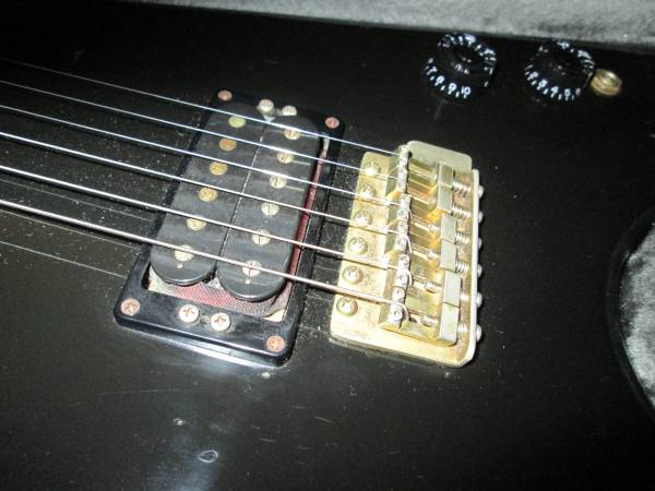 1981 USA Kramer Vanguard V Strat Head! - $2,500 (Derry, NH)63471249409667122