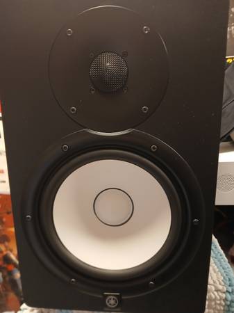 ⁷Yamaha hs8 mint pair  trades or cash 1
