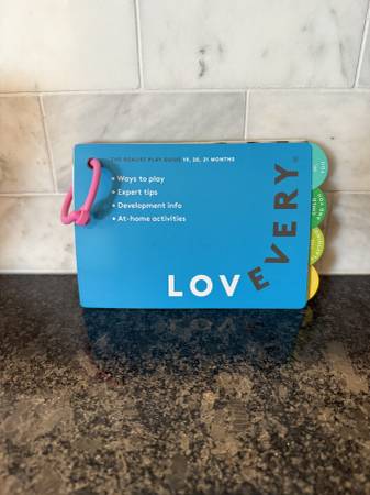 Brand New Lovevery The Realist Play Guide $10 1
