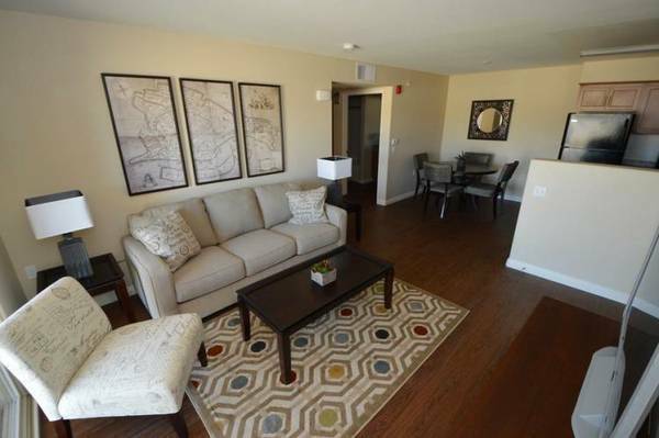 $1,000 / 500ft2 - Studio in Spa Zone with Mineral Pools (Desert Crest Country Club)63668371064705123