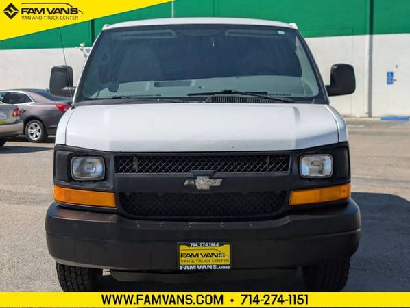 2013 Chevrolet Express 1500 - Photo 2