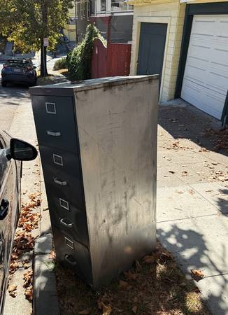 4 drawer metal file cabinet for free 1