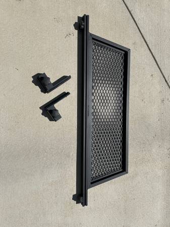 Toyota Tacoma Bed Cargo Divider 1