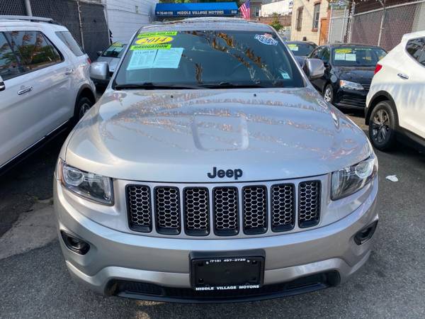 Echa un vistazo a este 2014 Jeep Grand Cherokee-queens - $13,995 (Middle Village)63615170051457121