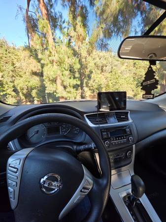 2015 Nissan Sentra Clean Title Low Miles Runs Great - $4,20063470893539585121