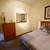 October 1st - 2126 N Sheffield Ave 1 - 4 Bed - 1 Full Bath - Pets OK 4 thumbnail