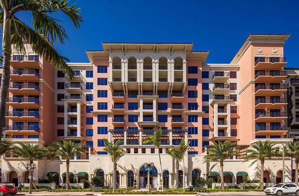 $3,937 / 2br - 1100ft2 - 2 Bed, Walk-out balconies and large terraces available (Boca Raton)64049278099331121