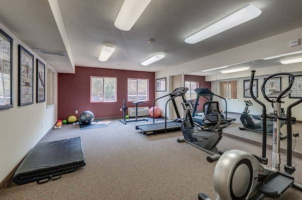 $1,216 / 2br - Sundeck, High Speed Internet, Billiard / Game Room (1590 N. National Avenue, Chehalis, WA)63934162946690123