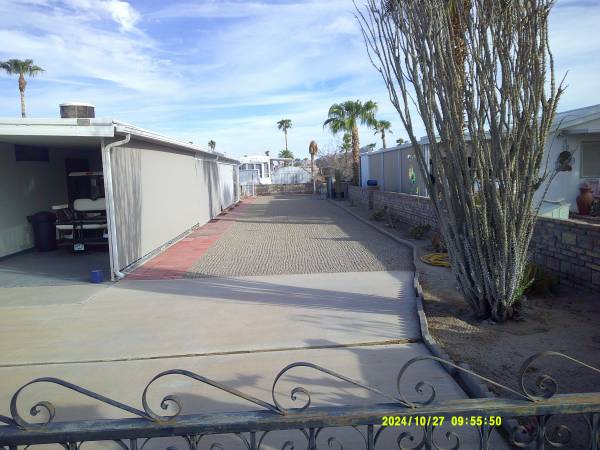 $425 Nice RV space available for rent (Yuma Foothills)64214141834754121
