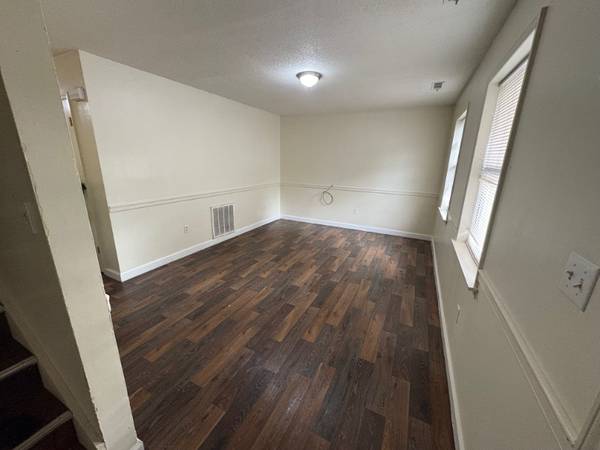 $1200.00 / 2br - 1160ft2 - Two Bedroom 1.5 Bathroom Apartment in Spindale64029203275267121