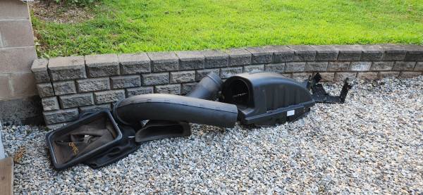 CUB CADET BAGGER ACCESSORIES 1