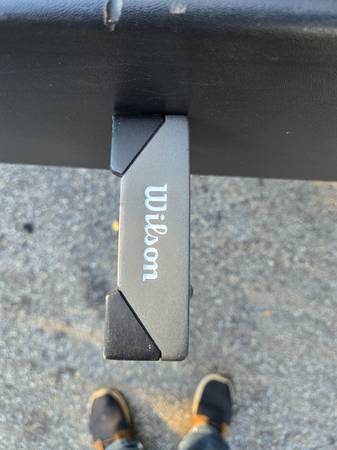 Wilson golf putter like new 1