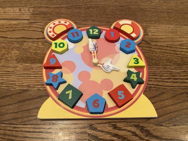 MICKEY MOUSE WOODEN SHAPE SORTING CLOCK PUZZLE  WOODEN CHUNKY PUZZLE 1
