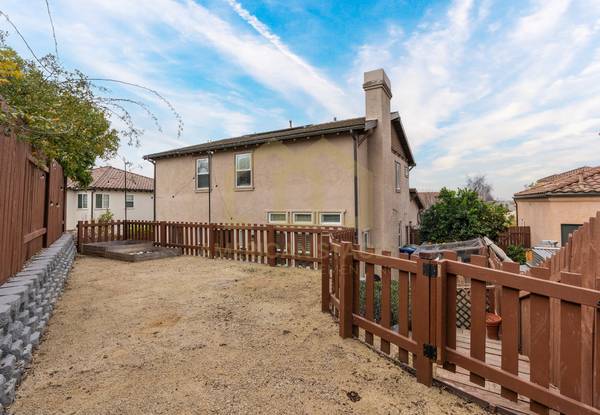 $4,200 / 4br - 3031ft2 - Spacious 4-Bed, 3.5-Bath Home (Lompoc)63663871594241124