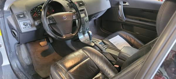 2006 Volvo C70 - $6,000 (Waterbury)63622514036483123