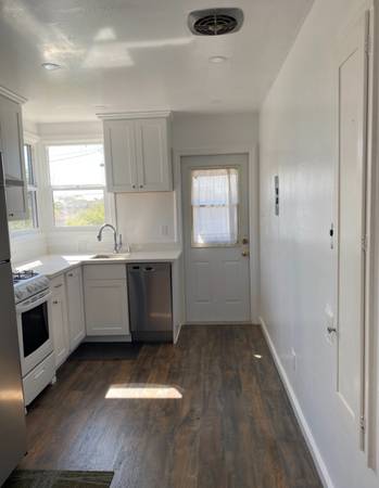 $4500.00 / 3br - Charming 3 BRs  1 1/2 Bath63658013801859120