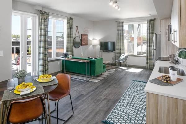 $1,525 / 1br - 688ft2 - Un lugar acogedor para ti y tus mascotas. ¡Amigable con mascotas! (Portland)63672671008897121
