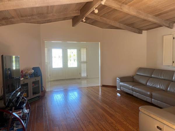 $1,500 / 1br - 143ft2 - Habitación amueblada en casa independiente Saratoga (saratoga)63880135189249122